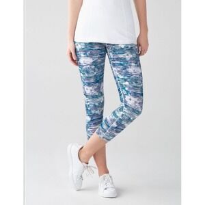Lululemon True Self‎ Crop II High Rise Floral Print Leggings Size 4